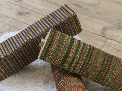 corrugated cardboard cat scratcher